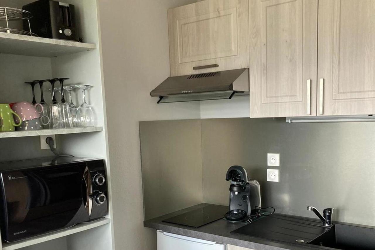 Apartment With Balcony In ジェラールメ エクステリア 写真